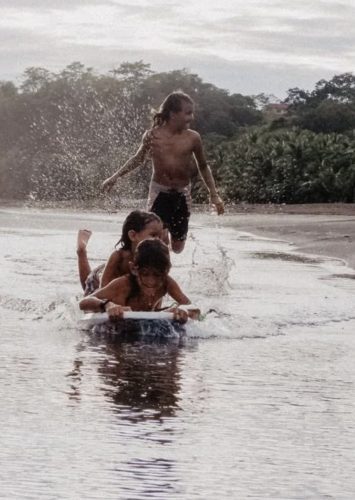 Panamá Secret Waves com Aprimore Galeria