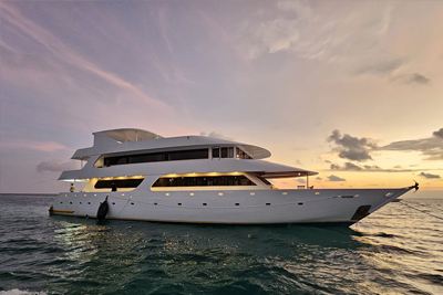 Barco Princess Rani – Atóis Centrais